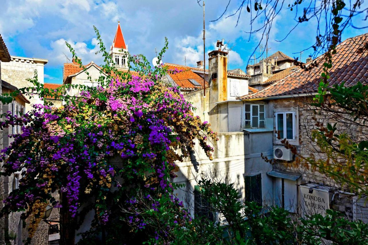 Romantic Rooms Gena Trogir Exterior foto