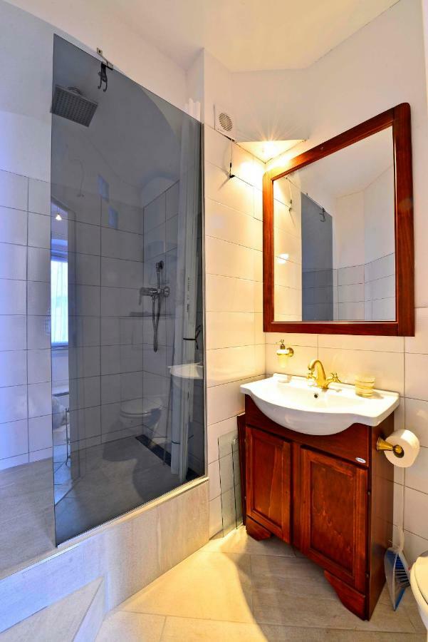 Romantic Rooms Gena Trogir Exterior foto